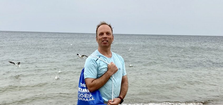 Trophy prize in the 7.5 km Oceanman swim