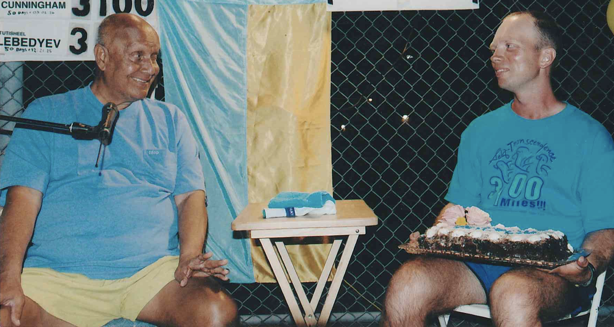 Sri Chinmoy and Stutisheel Oleg Lebedev at 3100 Mile Race finish in 2007
